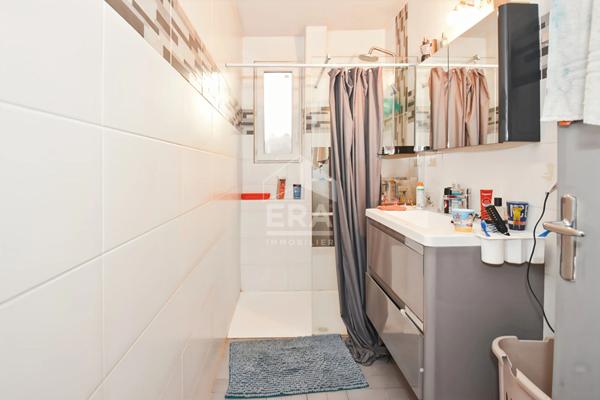 Maison à rénover ? 171 m² ? Jardin 570 m² ? Quartier calme et prisé