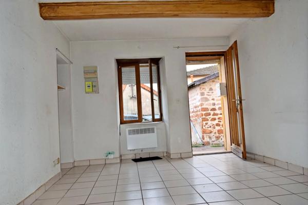 Immobilier Cuinzier (42460) – Immeuble 120m2 – 72 000 €