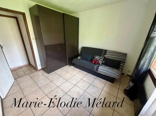 Plain-pied 3 chambres avec grand terrain de 10,71 ares – Villers-la-Chèvre – Secteur frontalier