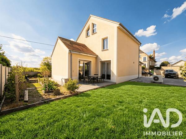 Maison à vendre 8 pièces 150 m² Dourdan