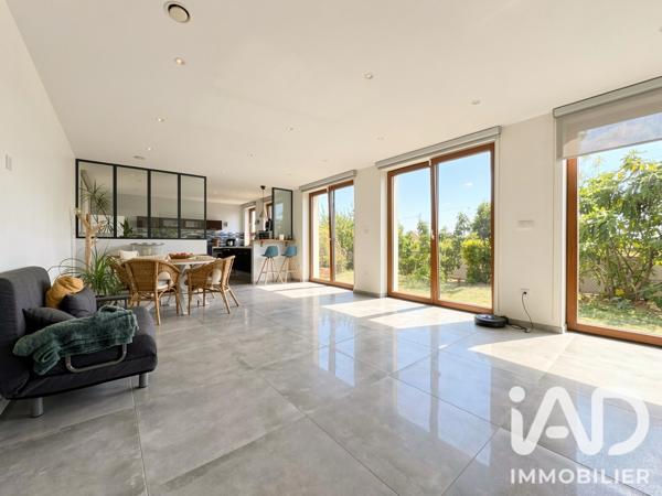 Maison à vendre 8 pièces 150 m² Dourdan