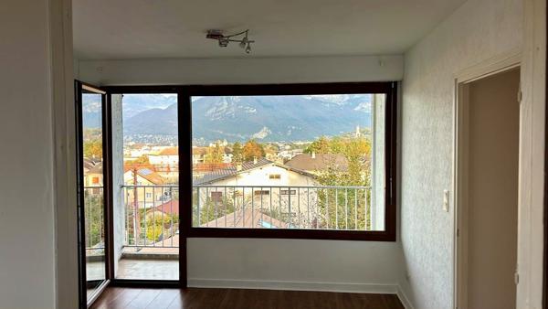 Appartement Annecy 2 pièce(s) 37 m2