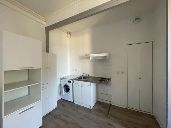 Appartement Fontenay Le Comte 1 pièce(s)
