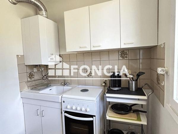 Location Studio meublé 28.11 m² - 15 RUE CHAMPFOUR Limoges 87000