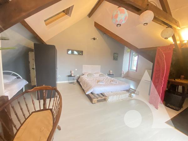 Maison 12 pièces 185 m2