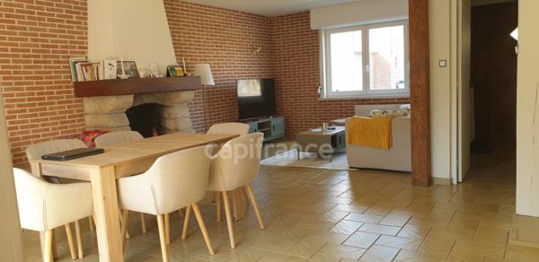Maison familiale de 98 m² – 3 chambres – Quartier très calme BEUVRAGES (59)