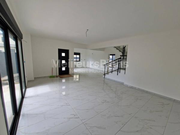 villa contemporaine Neuve