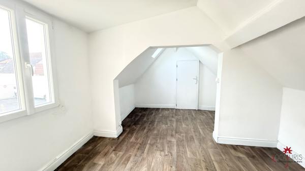 Maison de ville 5 pièces - RESSONS SUR MATZ (60490)