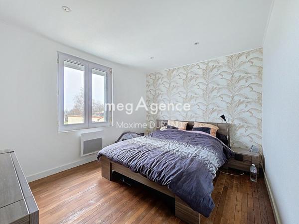 Maison à LE LONGERON, 49710 - 5 pièces 90m²