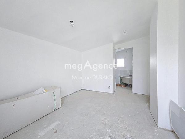 Maison à LE LONGERON, 49710 - 5 pièces 90m²