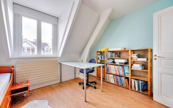 Maison à vendre    8 pièces • 156,37 m2 Antony