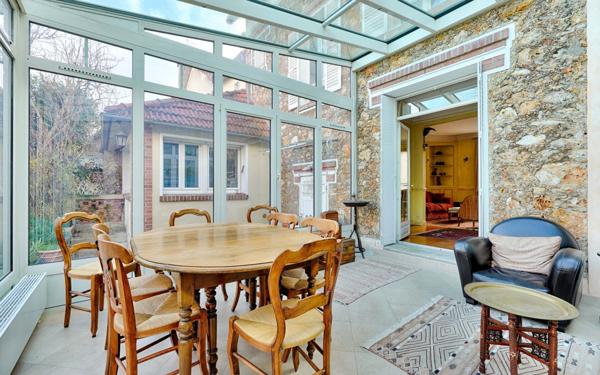 Maison à vendre    8 pièces • 156,37 m2 Antony