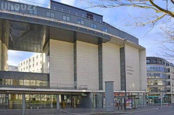 INVESTISSEMENT LOCATIF – ORLÉANS – Résidence Étudiante Les Estudines Jeanne d’Arc – 5,04 de rentabilité