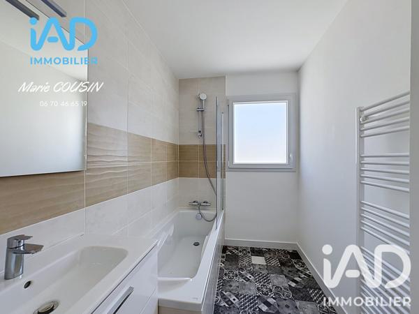 Maison à vendre 5 pièces 87,97 m² Montaigu-Vendée