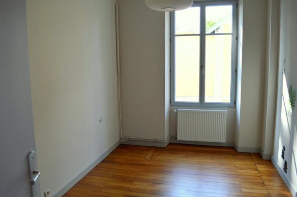 Appartement à vendre 3 pièces MONTCEAU LES MINES (71)