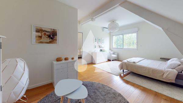 Maison 8 pièces 270 m2