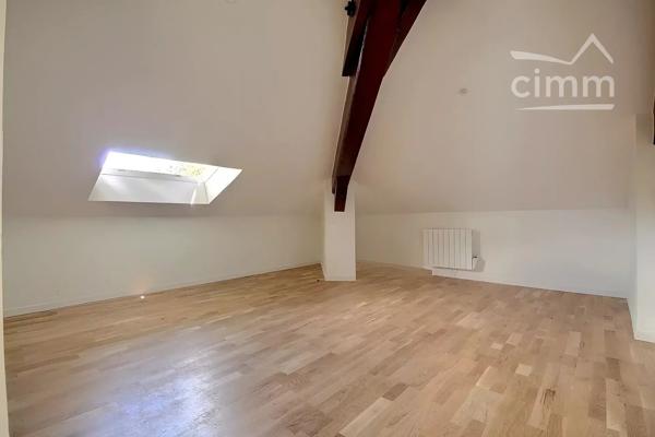 Appartement T4 de charme entièrement rénové sous les combles d'un château – Saint-Martin-d'Hères