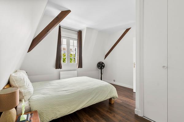 Maison Chatou 7 pièce(s) 170.76 m2