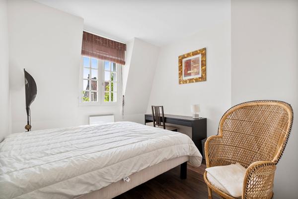 Maison Chatou 7 pièce(s) 170.76 m2