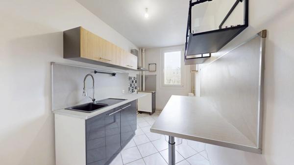 Location Appartement 3 pièces 56 m2 à Chartres