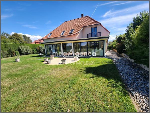Maison à SAINT-MARTIN-BOULOGNE, 62280 - 6 pièces 210m²