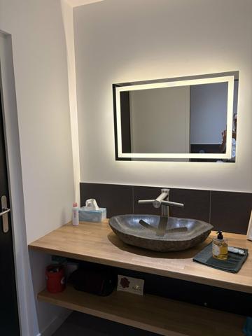 TOURS CENTRE GARE BUREAUX A LOUER 72 M² PARFAIT ETAT