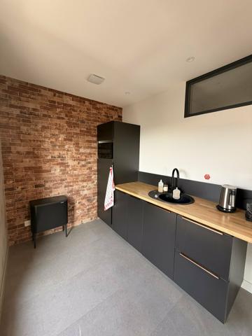 TOURS CENTRE GARE BUREAUX A LOUER 72 M² PARFAIT ETAT