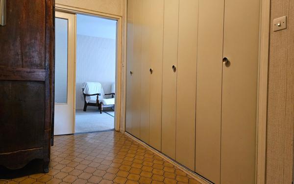 Appartement à vendre    4 pièces • 84,61 m2 Saint-Étienne