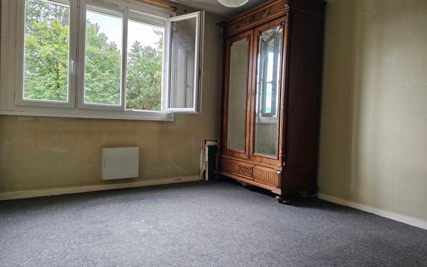 Appartement à vendre    4 pièces • 84,61 m2 Saint-Étienne