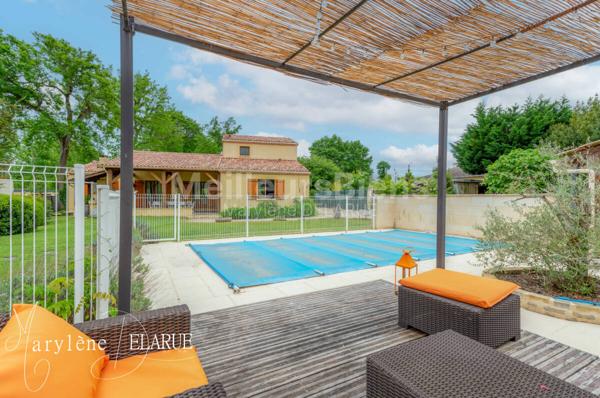 Agréable maison familiale avec jardin autour - Au centre de La Brède