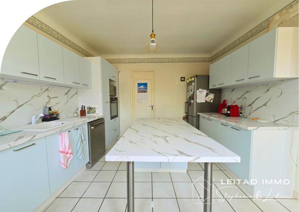 Castres (81100) Maison de ville dans un hameau