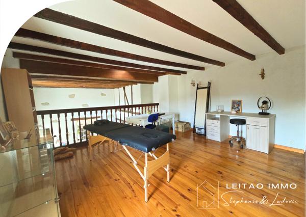 Castres (81100) Maison de ville dans un hameau