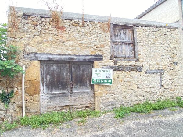 Bâti à restaurer au coeur de Bretanoux Bretenoux