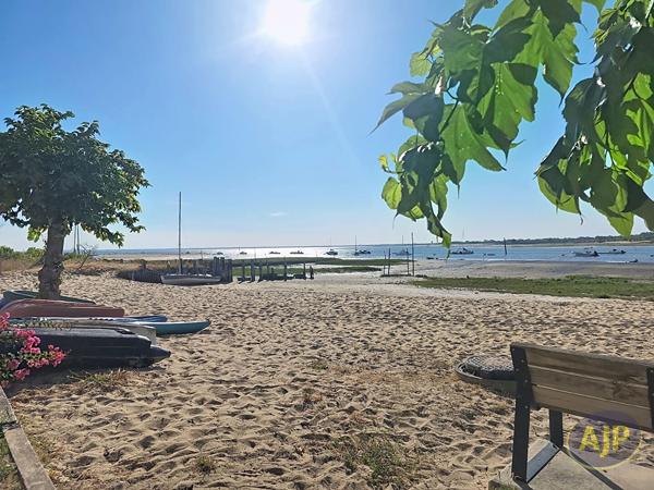 Appartement à vendre La Teste De Buch - 2 pièces, 49m² avec 1 chambre(s) à 315 000€ - AJP Immobilier Arcachon