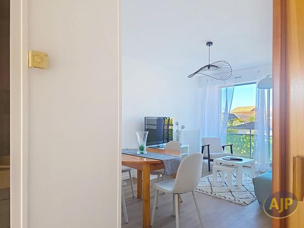 Appartement à vendre La Teste De Buch - 2 pièces, 49m² avec 1 chambre(s) à 315 000€ - AJP Immobilier Arcachon