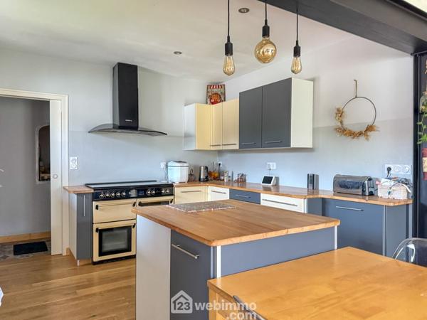 Maison 116 m² à Pouzauges 85700
