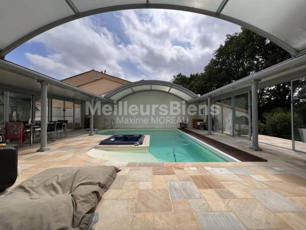 VILLA 132m2 et son espace détente de 100m2 SPA et PISCINE CHAUFFEE