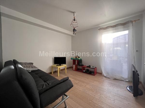 VILLA 132m2 et son espace détente de 100m2 SPA et PISCINE CHAUFFEE