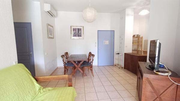 A VENDRE Appartement Uzès 3 pièce(s) 50.42 m2