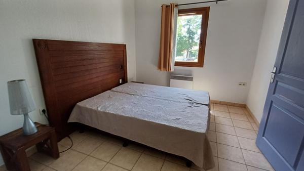 A VENDRE Appartement Uzès 3 pièce(s) 50.42 m2