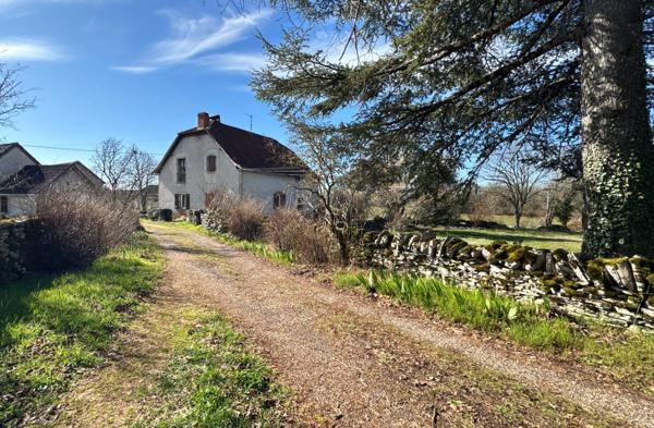 Corps de ferme à rénover à proximité de Limogne-en-Quercy Limogne en quercy