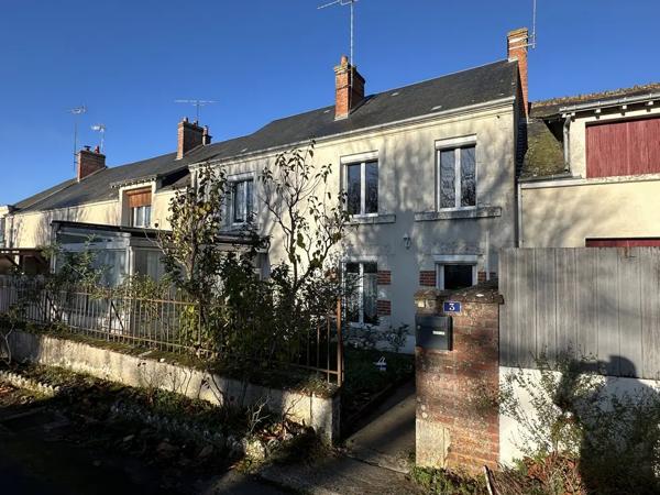 Maison de bourg à 5' Nord de Blois