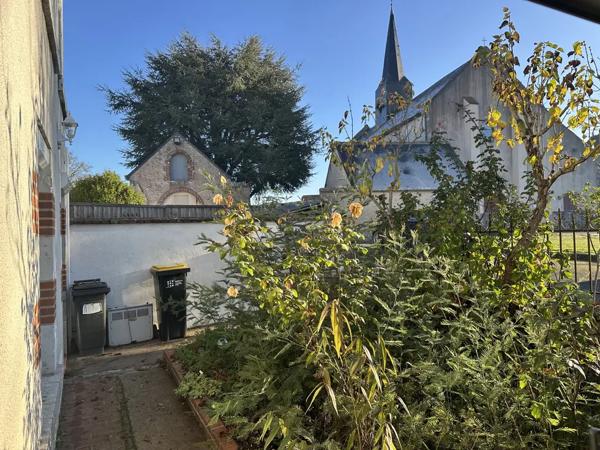 Maison de bourg à 5' Nord de Blois