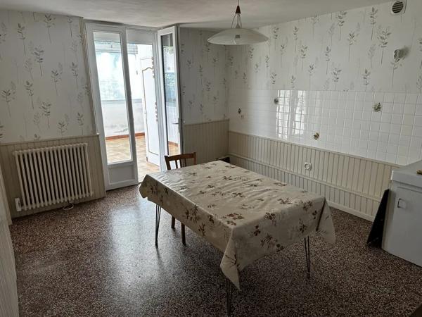 Maison de bourg à 5' Nord de Blois