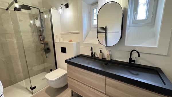 Saint-Étienne (42100) Maison de maître de 282m2 habitables avec piscine