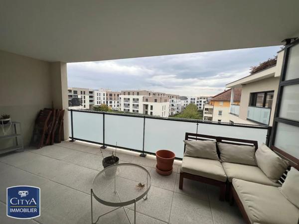 Appartement à louer 3 pièces 74.13m² Ferney-Voltaire (01210)