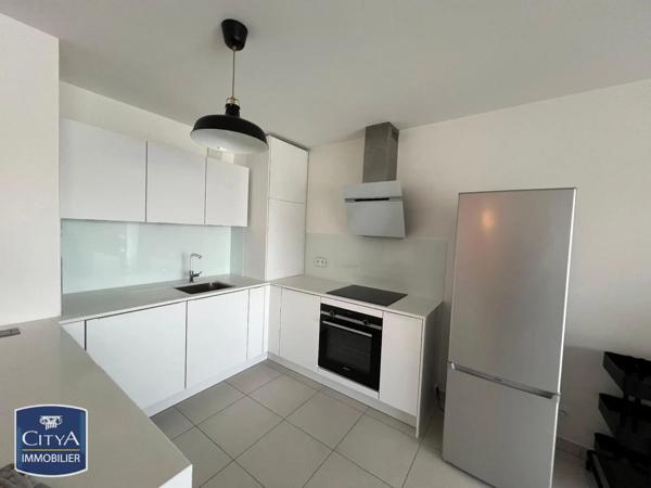 Appartement à louer 3 pièces 74.13m² Ferney-Voltaire (01210)