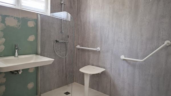 Maison
         3 pièces
        - 114 m² Exclusivité 142 500 € *