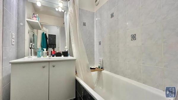 Appartement à vendre 3 pièces 54m² Mâcon (71000)