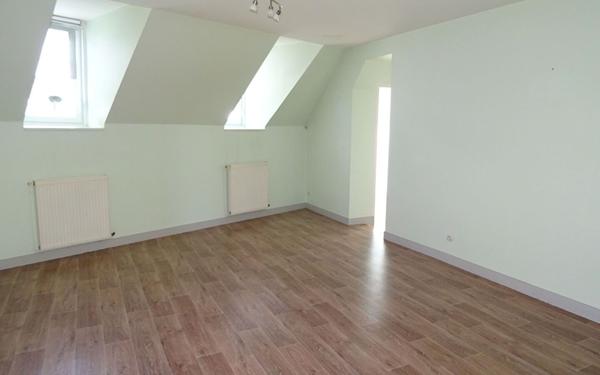 Appartement à louer    3 pièces • 61,95 m2 Nogent-le-Rotrou